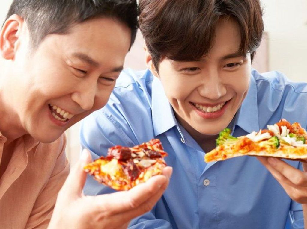 Buntut Isu Aborsi, Dominos Pizza Hapus Iklan Kim Seon Ho