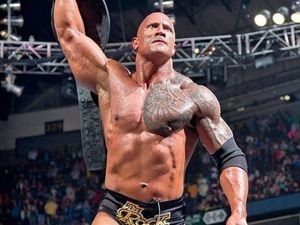 Dwayne Johnson Cedera saat Syuting The Smashing Machine Dwayne Johnson Cedera saat Syuting The Smashing Machine