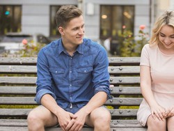 Biar Nggak Canggung, Ini 5 Tips Nge-date Sama Sahabat Sendiri