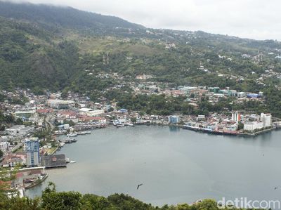 Foto: Wajah Cantik dan Modern Kota Jayapura Dilihat dari Ketinggian