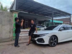 Berkat YouTube, Utang yang Menjerat Warga-Pemuda Kampung YouTuber Bondowoso Lunas