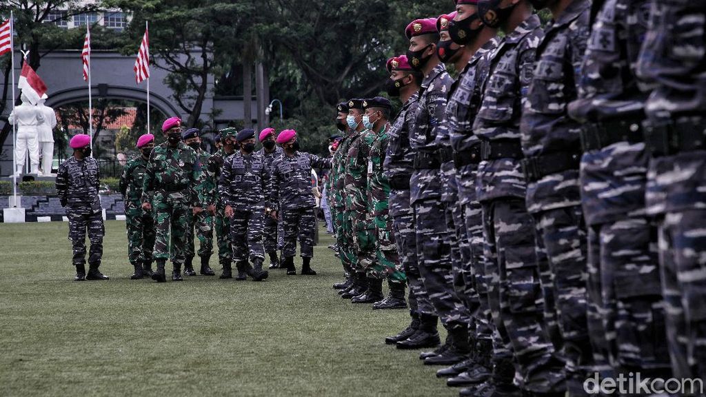 Ratusan Nakes TNI AL Dikerahkan untuk Serbuan Vaksin Maritim