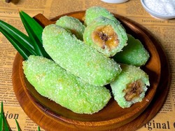 Resep Pembaca: Resep Pisang Goreng Ijo Kelapa yang Gurih Legit