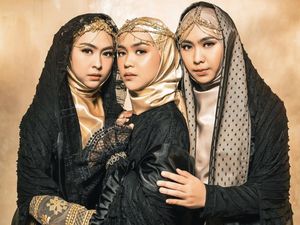 10 Gaya Hijab Ricis Jelang Pernikahan, Abadikan Momen Bersama 2 Kakaknya 10 Gaya Hijab Ricis Jelang Pernikahan, Abadikan Momen Bersama 2 Kakaknya