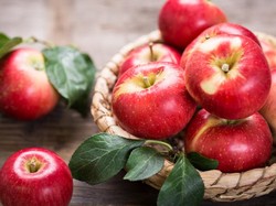 7 Sayuran dan Buah Rendah Kalori Ini Cocok Buat Diet Turunkan BB