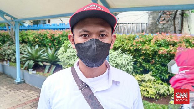 Suara Arus Bawah Masyarakat Sikapi Perubahan Nama Jalan dengan Tokoh Asing Dwi 23 tahun, Calon Pegawai Migran Indonesia asal Jawa Tengah.