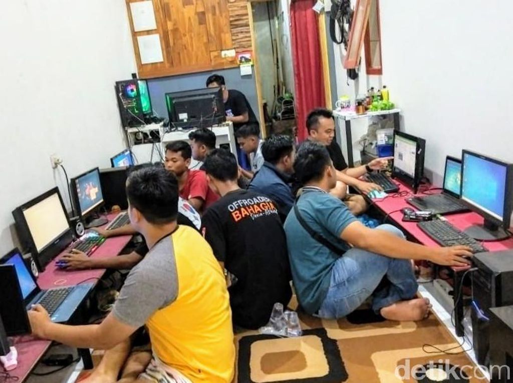 Kampung Youtuber Bondowoso Cetak Pemuda Bergaji Ratusan Juta