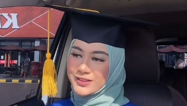 Viral Mirip Artis