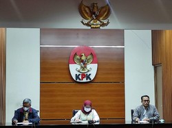 KPK Tak Pamerkan Bupati Kuansing Saat Jumpa Pers Pengumuman Tersangka