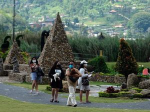 Wow! Kunjungan Wisatawan di Ulun Danu Beratan Bali Meningkat