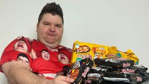 Nikocado Avocado, YouTuber Mukbang yang Dikecam karena Obesitas