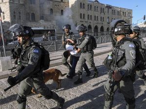 Bentrok dengan Polisi Israel di Yerusalem, 22 Warga Palestina Ditangkap