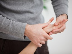 Mengenal Fungsi Tulang Pergelangan Tangan pada Manusia