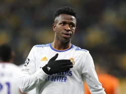 Puja-puji Benzema buat Vinicius