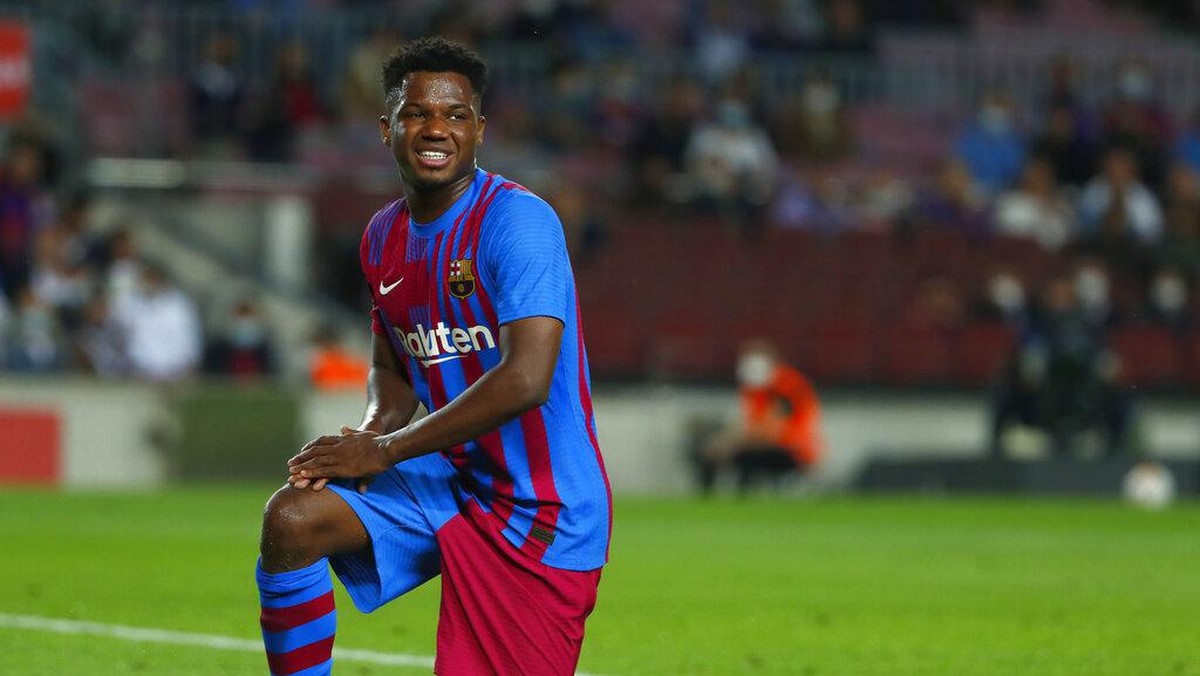 Ansu Fati tak terbebani jersey nomor 10 Barcelona (AP/Joan Monfort)