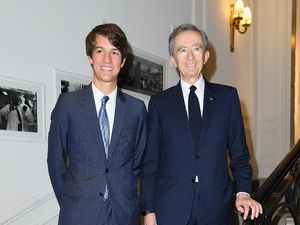 Bos Louis Vuitton Jual Jet Pribadi Gegara Pengguna Twitter, Kenapa?