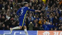 Jorginho kembali mencetak gol lewat titik putih di menit 57. AP Photo/Alastair Grant.