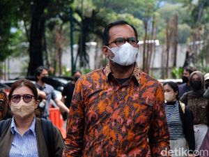 Mediasi Haris Azhar-Fatia Maulidiyanti dengan Luhut Batal Digelar Mediasi Haris Azhar-Fatia Maulidiyanti dengan Luhut Batal Digelar