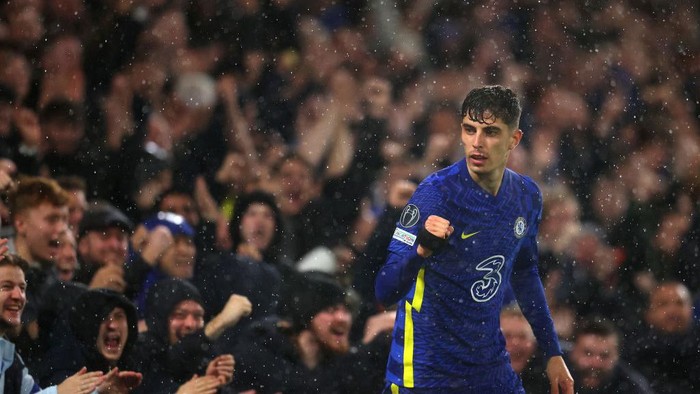 LONDON, ENGLAND - OCTOBER 20: Kai Havertz of Chelsea celebrates after scoring their teams third goal during the UEFA Champions League group H match between Chelsea FC and Malmo FF at Stamford Bridge on October 20, 2021 in London, England. (Photo by Catherine Ivill/Getty Images)