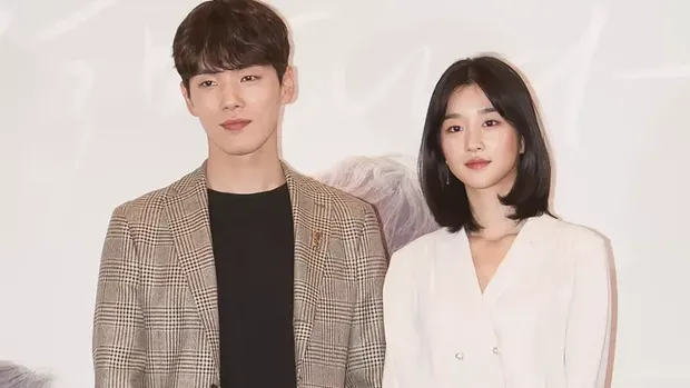 Kim Jung Hyun dan Seo Yea Ji