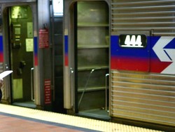 Penumpang Diam Saja Saat Perempuan Diperkosa di Kereta, Bisakah Dipidana?