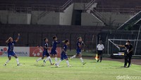 Jonathan Cantillana mampu mencetak gol lewat tembakan dari depan kotak penalti di menit ke-83 untuk membawa PSIS memimpin 1-0.