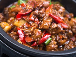 Resep Ayam Kecap Pedas yang Bumbunya Gurih Manis Meresap