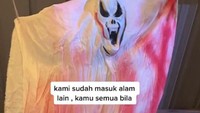 Uji Nyali! Makan Kwetiau Ditemani Pocong hingga Kuntilanak di Warung Seram Ini