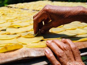 Bisnis Kerupuk Pati di Grobogan, Omzet Bisa Jutaan Rupiah/Hari