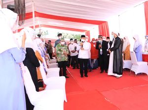 Wapres Tinjau Vaksinasi COVID-19  Massal Se-Kabupaten Situbondo