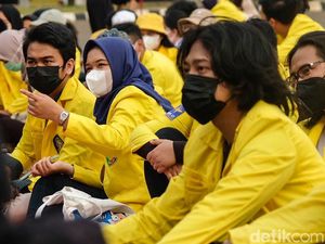 Mahasiswa Gelar Demo Tolak RKUHP di Ulang Tahun Jokowi Besok Mahasiswa Gelar Demo Tolak RKUHP di Ulang Tahun Jokowi Besok