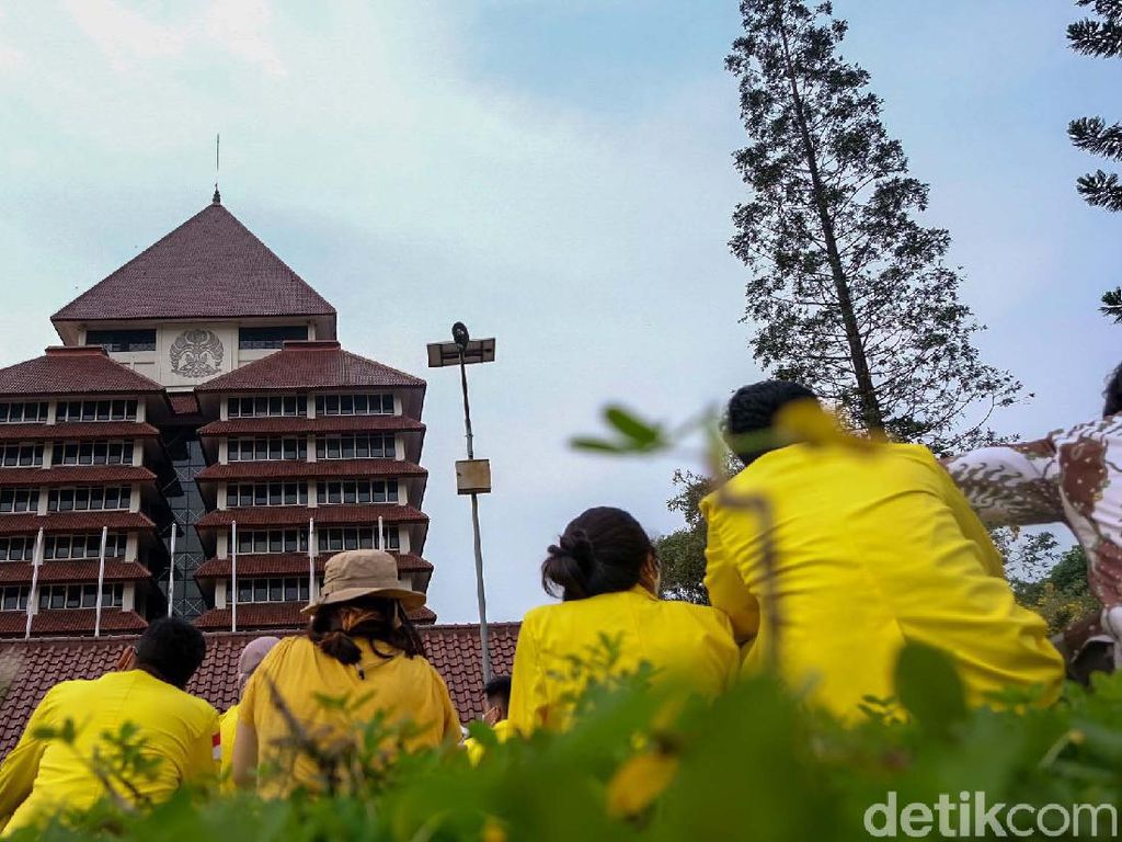 8 Universitas yang Alumnusnya Mudah Cari Kerja Versi QS GER 2022, UI-ITB Termasuk? 8 Universitas yang Alumnusnya Mudah Cari Kerja Versi QS GER 2022, UI-ITB Termasuk?
