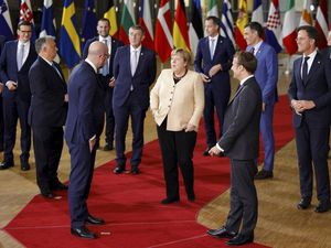 Krisis Energi dan Perubahan Iklim Dominasi KTT Uni Eropa