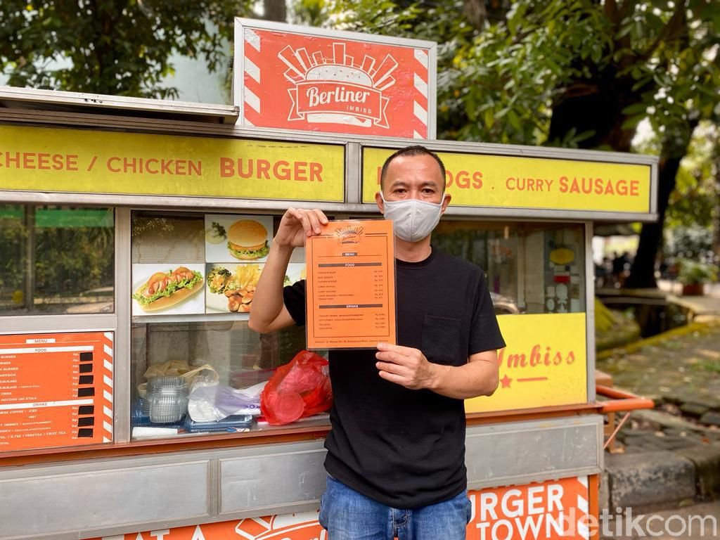 Berliner Imbiss, Burger dan Hotdog Gerobakan Legendaris Sejak 1989