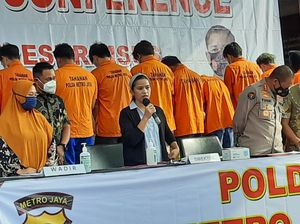 Cerita Korban Pinjol Telat Bayar, Fotonya Diedit Konten Porno Cerita Korban Pinjol Telat Bayar, Fotonya Diedit Konten Porno
