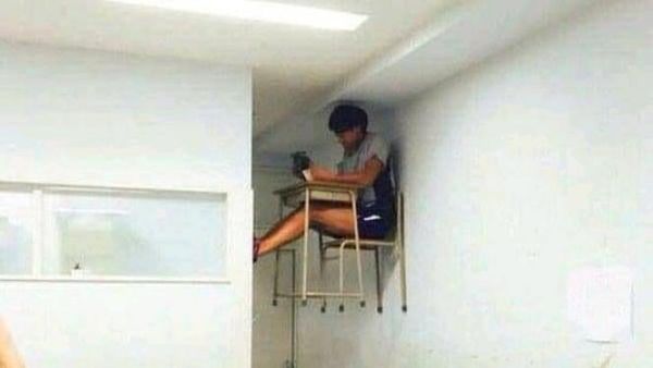 10 Kelakuan Aneh Bin Ajaib Murid Ini Kocak Abis, Bikin Kangen Sekolah