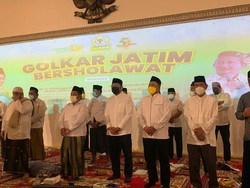 Momen Hari Santri, Golkar Jatim Harap Gelar Pahlawan Syaichona Kholil Ditetapkan