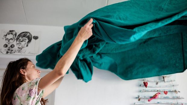 Kamar yang bersih dan rapi membuat tidur lebih nyenyak | Foto: unsplash.com/volha-flaxeco