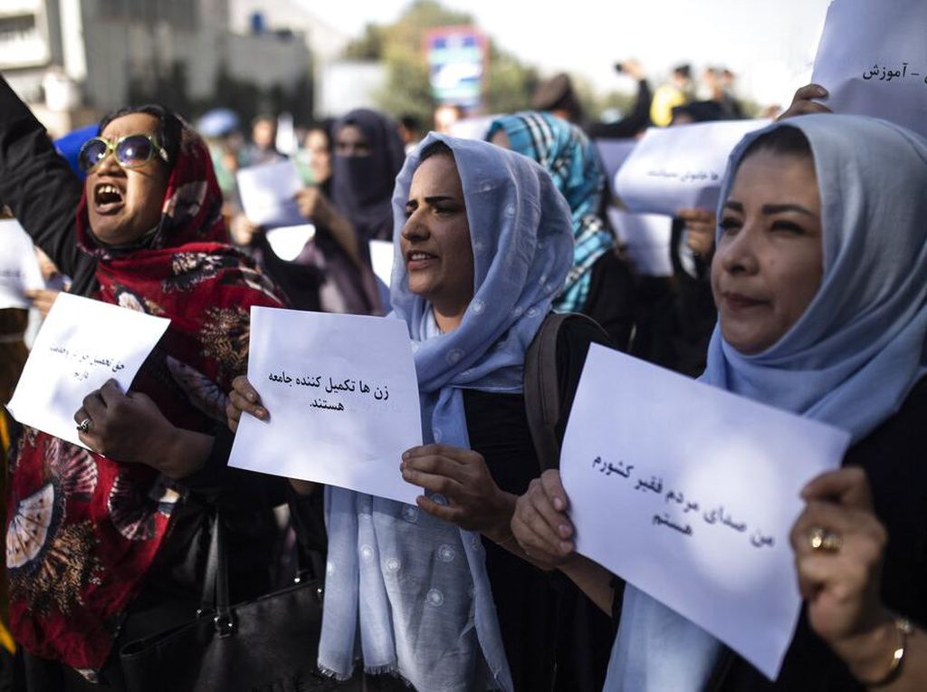 Aktivis Wanita Protes Diamnya Dunia Atas Krisis di Afghanistan