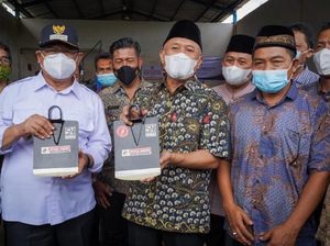 Luncurkan Cangkul Label SNI, Menkop: Akhirnya Kita Swasembada Cangkul Luncurkan Cangkul Label SNI, Menkop: Akhirnya Kita Swasembada Cangkul