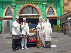 Asyik, Warga Mojokerto Bisa Pinjam Lagi Mobil Dinas Walkot buat Nikah