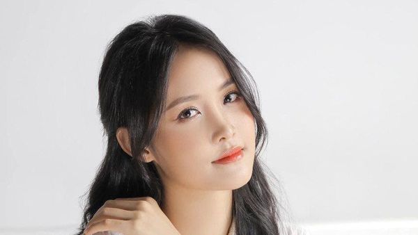 8 Potret Transformasi Model Vietnam, Jalani Oplas Hingga Bikin Pangling