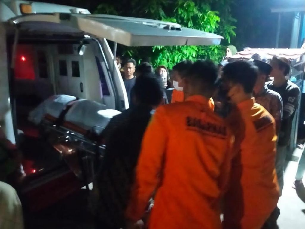 Operator Call Center Basarnas Tewas Dibegal di Kemayoran Jakpus Operator Call Center Basarnas Tewas Dibegal di Kemayoran Jakpus