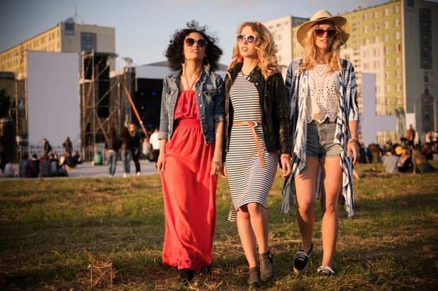 Penampilan setiap zodiak saat pergi menonton konser musik/ Foto: Freepik.com Penampilan setiap zodiak saat pergi menonton konser musik