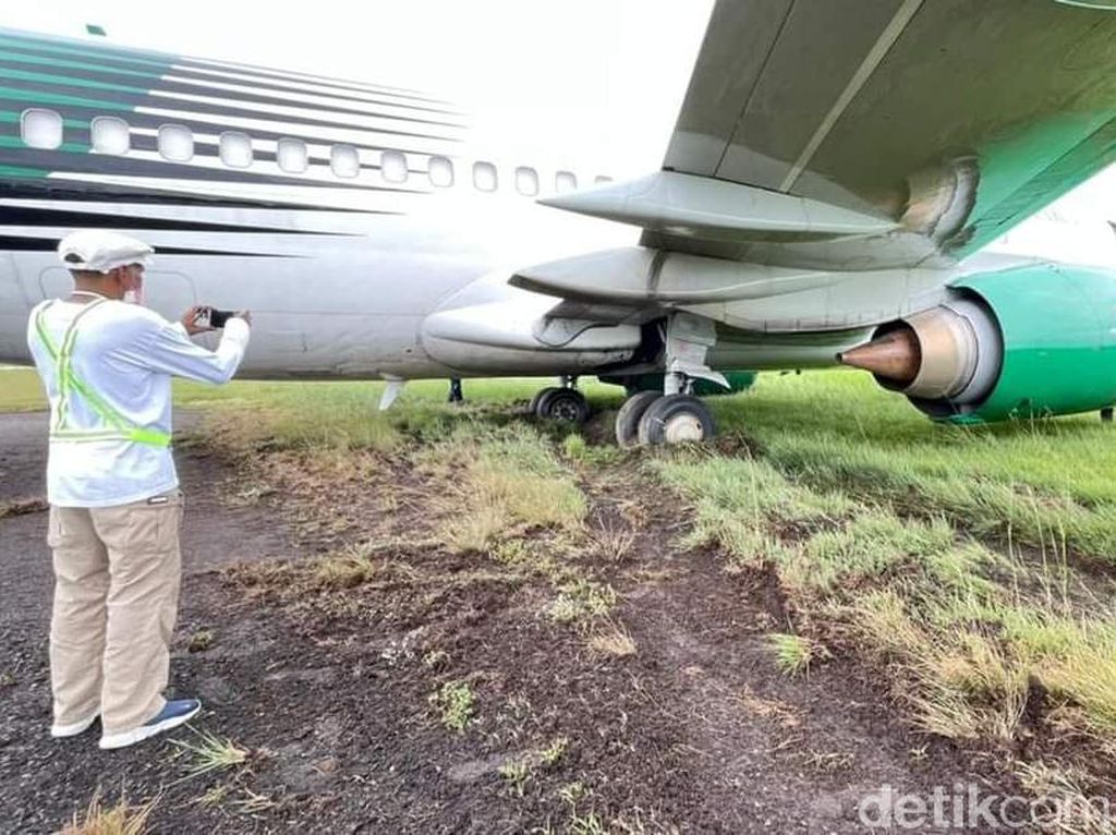 Pesawat Kargo Jayawijaya Dirgantara Tergelincir di Bandara Sentani Papua