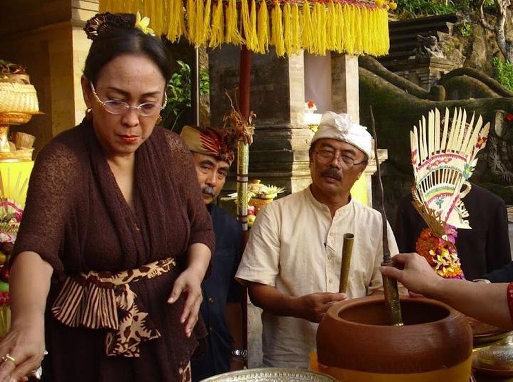 Sukmawati Jalani Ritual Pindah Agama Hindu di Pantai Bali Besok