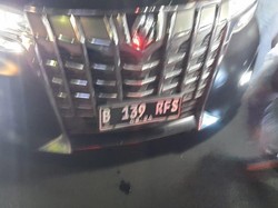 Pelat RFS Cs Tak Ada Istimewanya, Pakai Strobo-Sirine Tetap Bukan Prioritas