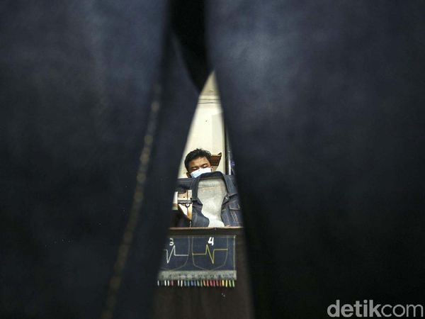 Tren Pakaian Denim Dihantui Kenaikan Harga Kapas
