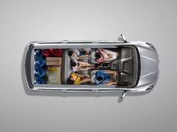 Curi Start dari GIIAS 2021, Wuling Resmi Jual Formo S 8 Penumpang Cuma Rp 155,8 Juta