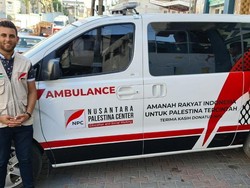 Nusantara Palestina Center Sumbang 5 Ambulans untuk Warga Palestina